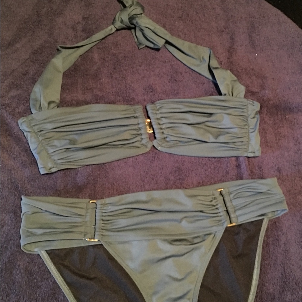 Victoria Secret bikini